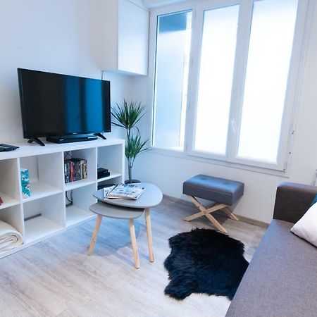 Appartement Au Pied De La Cathedrale 랭스 외부 사진