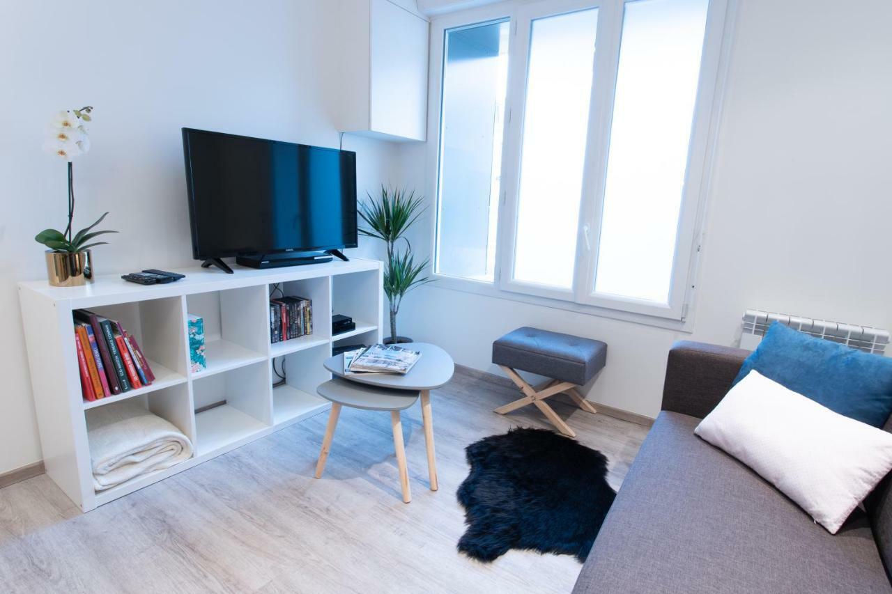Appartement Au Pied De La Cathedrale 랭스 외부 사진