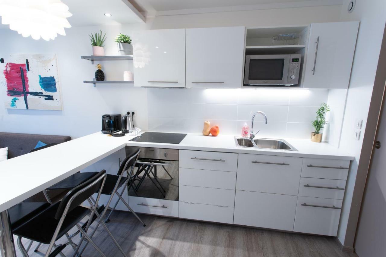 Appartement Au Pied De La Cathedrale 랭스 외부 사진